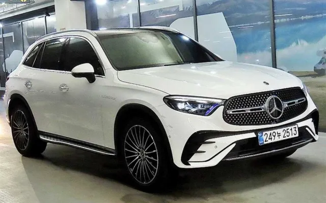 수원중고차매매 GLC클래스 X254 GLC300 4MATIC AMG 라인 매물 사진 9 - 2025/02 34,384km